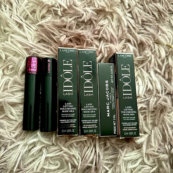 Bundle of mini mascaras - Picture 1 of 1